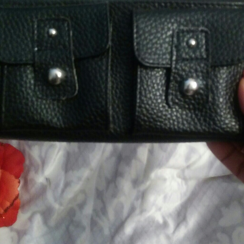 Wallet - Picture 2 of 3